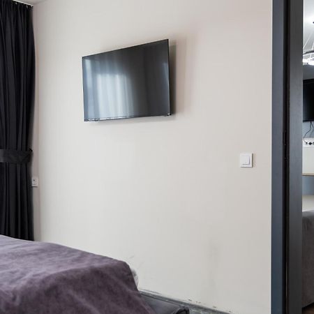 Vetus Hotel Pristina Eksteriør billede