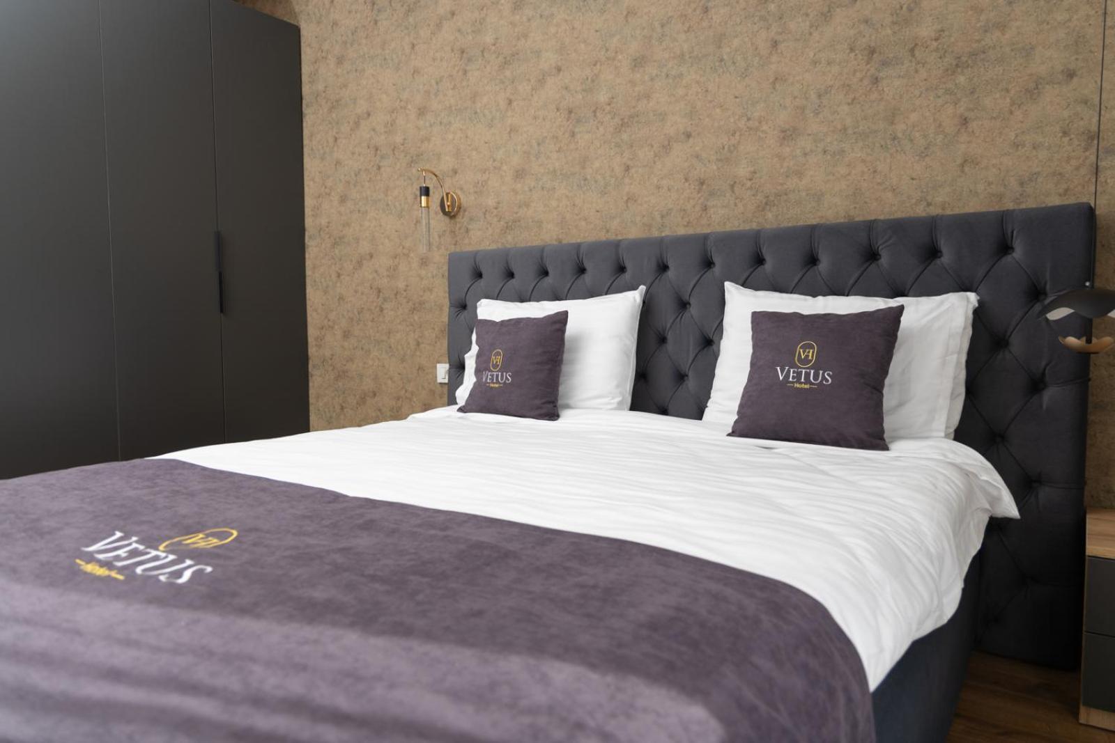 Vetus Hotel Pristina Eksteriør billede