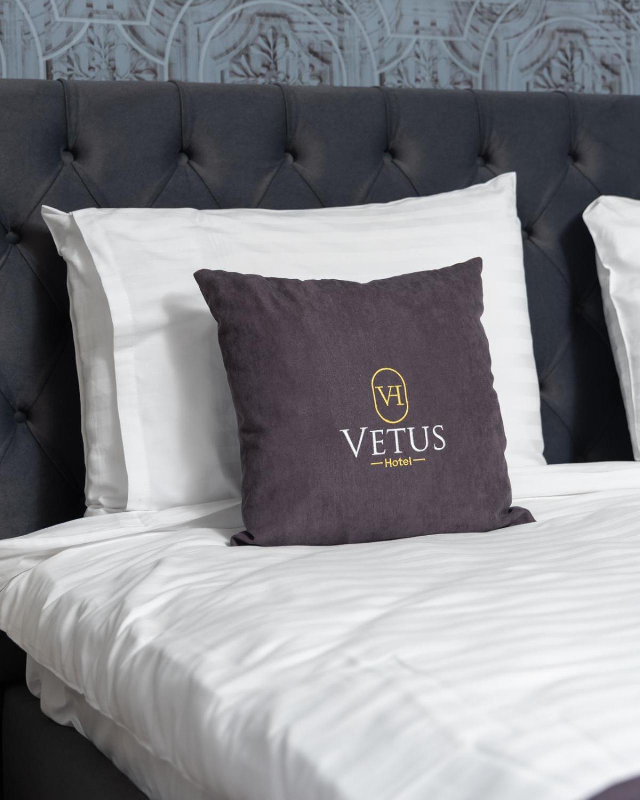 Vetus Hotel Pristina Eksteriør billede