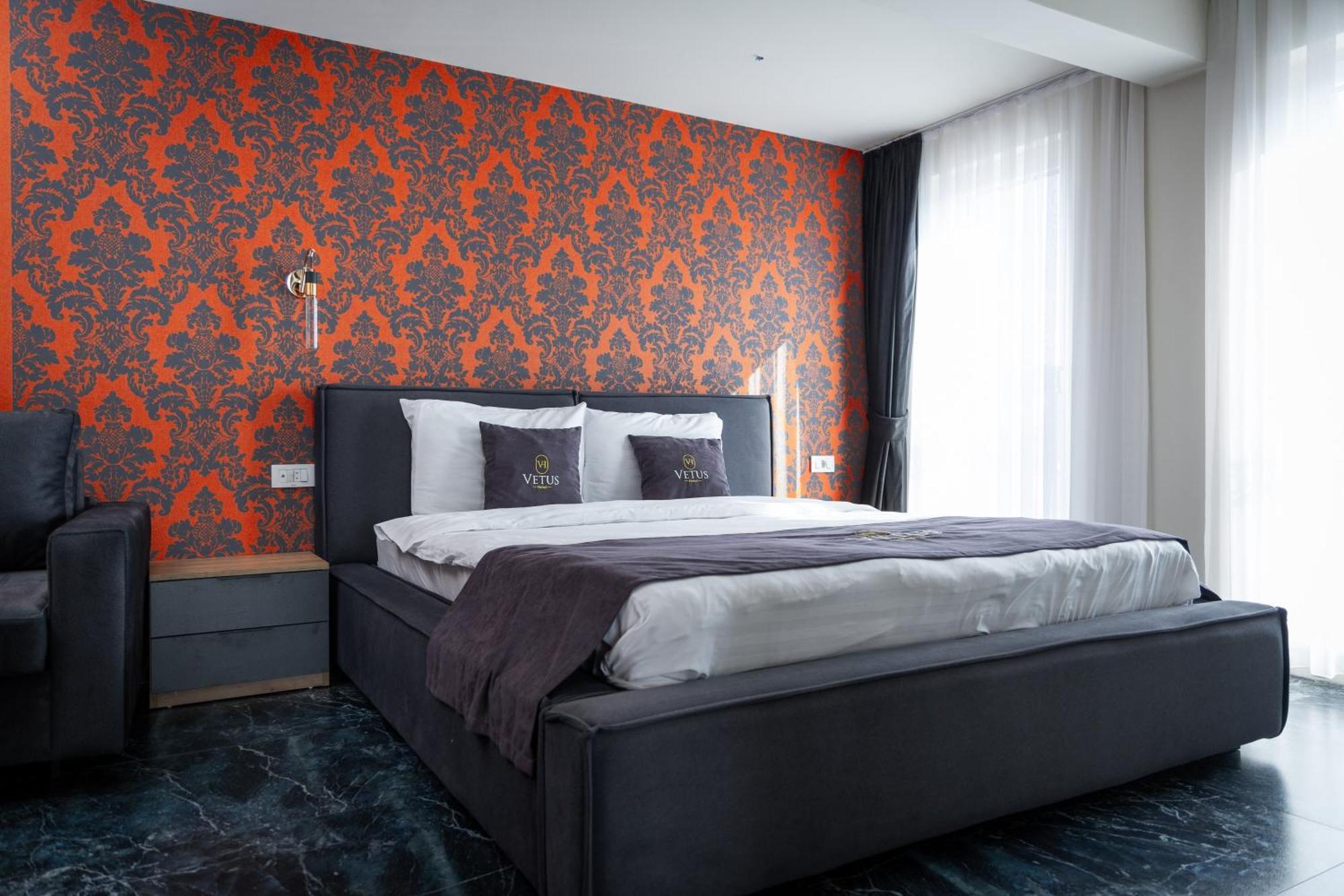 Vetus Hotel Pristina Eksteriør billede