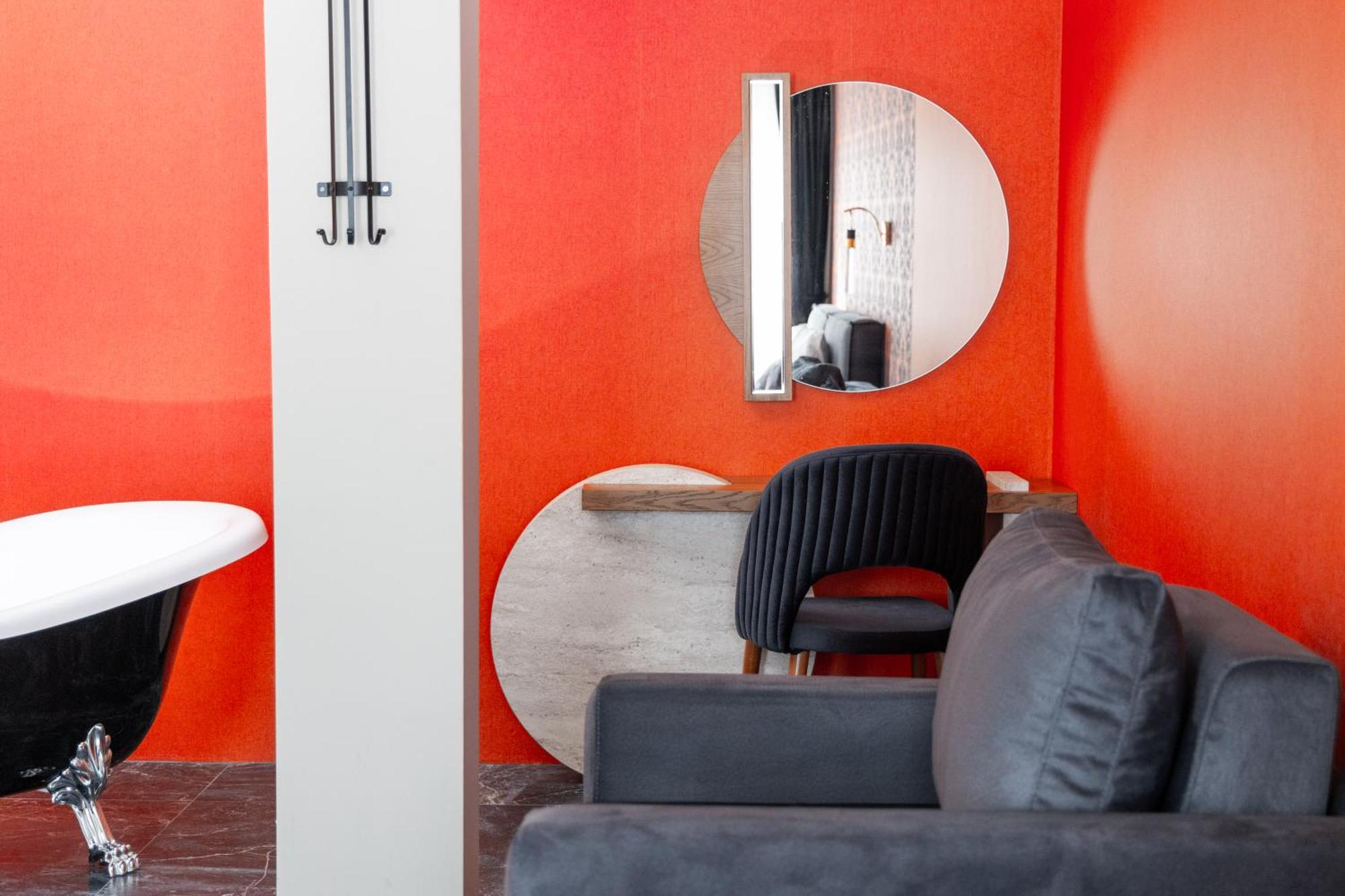 Vetus Hotel Pristina Eksteriør billede
